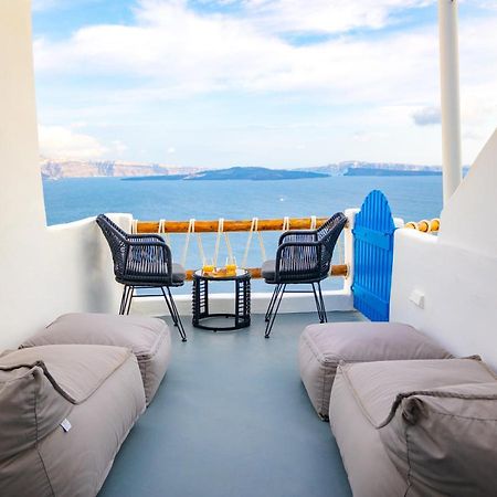 Luxus Vip Suites Oía Exterior photo